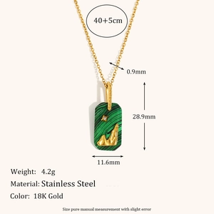 18K vergulde roestvrijstalen ketting met groene steen en bergreliëf hanger voor dames