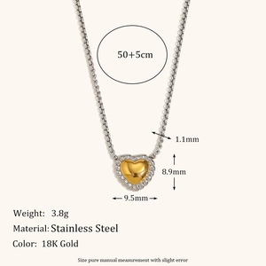 Detail of 18K gold-plated heart necklace with rope texture edge and stainless steel box chain