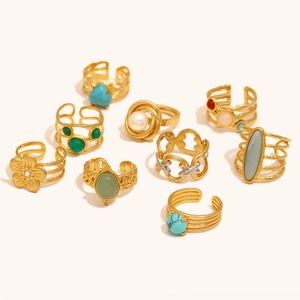 Anelli bohémien regolabili in acciaio inossidabile placcato oro 18K con pietre colorate