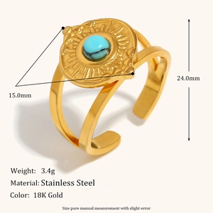 Anello sole in acciaio placcato oro 18K con perla turchese e fascia regolabile