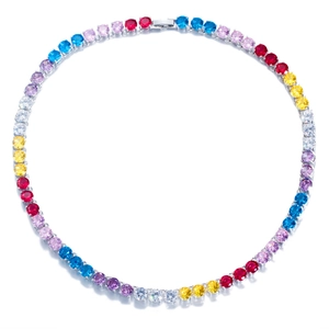 Conjunto de collar y pendientes tennis arcoíris con circonitas de colores y acabado plateado