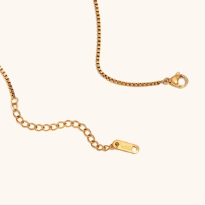 Collana a catena box in acciaio inossidabile placcato oro 18K con chiusura e tag K18
