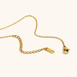 Minimalistische 18K vergoldete Edelstahl O-Kette mit Karabinerverschluss und K18-Anhänger