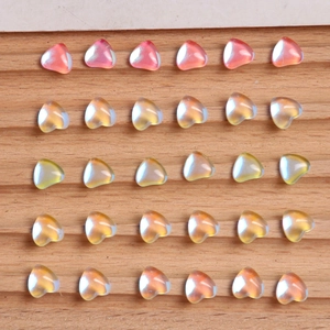 Iridescent Aurora Mini Heart Glass Beads Iridescent Heart Shaped Glass Beads For Jewelry Making DIY Nail Art Craft Decoration