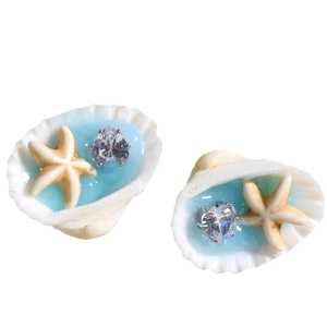 Pendientes de corazón en circón serie océano azul con estrella de mar y concha