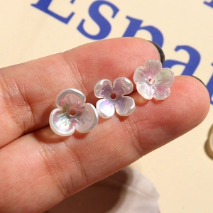Hand-held iridescent four-leaf clover flower beads for summer DIY nail art accessories