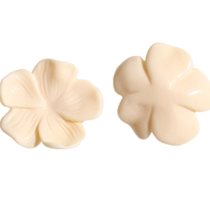 Creamy white 5-petal resin flower charm for DIY earrings and hair accessories