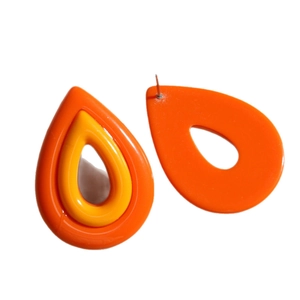 Pendientes de resina en forma de gota con diseño color-block en naranja y amarillo