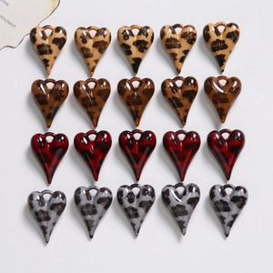 Pendentif Cœur en Acrylique Imprimé Léopard Vintage Charm DIY pour Boucles d'Oreilles Collier Sac Porte-Clés Bijoux