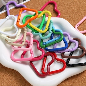 Colorful heart-shaped spring alloy carabiners for DIY keychains and jewelry making
