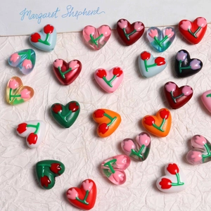 Perline a cuore con tulipano in resina colorata per la creazione di gioielli DIY