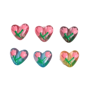Perline colorate in acrilico a forma di cuore con motivo a tulipano per gioielli
