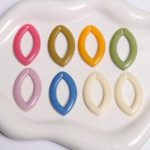 Pendentifs ovales en résine colorée pour la création de boucles d'oreilles DIY