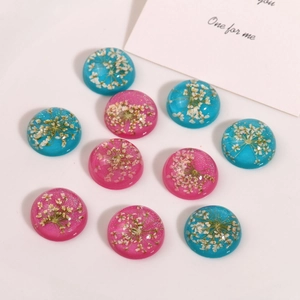 Handmade clear resin round charms with real dried flowers and glitter for DIY jewelry making