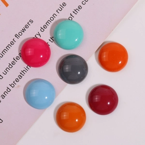 Cabochon rotondi in resina da 20mm in 7 colori vivaci per la creazione di gioielli DIY