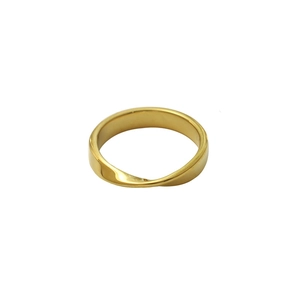 Bague Mobius minimaliste en acier titane plaqué or 18 carats pour femme au design poli