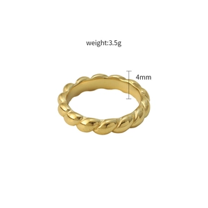 Gouden gevlochten ring van 316L roestvrij staal met 4mm breedte en 3,5g gewicht