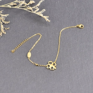 Roségoldenes Kleeblatt Armband mit O-Kette und verstellbarem Karabinerverschluss Design