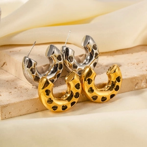 Französischer Stil 18K Gold und Silber C-Ohrringe mit hohlen Herzmustern für Damen