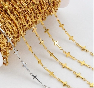 Cadena de cruz de acero inoxidable bañada en oro de 18K para crear joyería