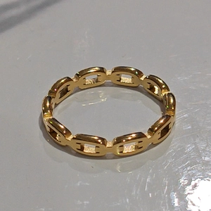 Minimalistischer goldener Gliederkette-Ring aus Edelstahl mit polierten Oval-Gliedern