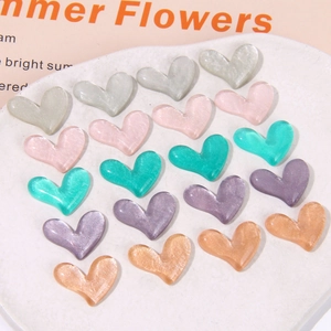 Set di 20 ciondoli a cuore in resina glitterata per accessori capelli e fai da te