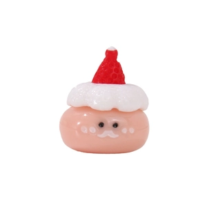 Ciondolo elfo di Natale in resina con corpo rosa e cappello a fragola per fai da te