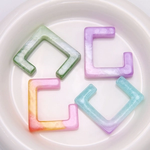 U-shaped gradient resin charms in four colors for DIY jewelry and hair accessories