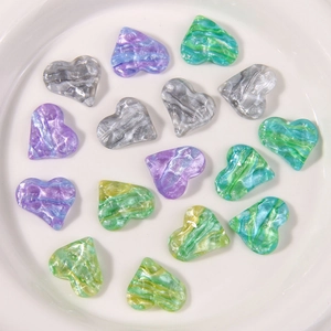 Glitzernde Harzherzen mit Wasserwellenmuster für DIY-Schmuck und Haarschmuckzubehör