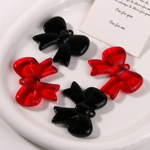 Elegant 3D resin bow pendants in red and black for DIY hair accessories and jewelry
