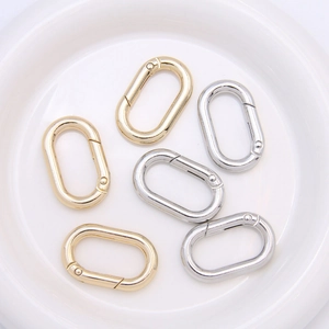 Oval alloy spring rings for keychains and bag accessories in gold and silver