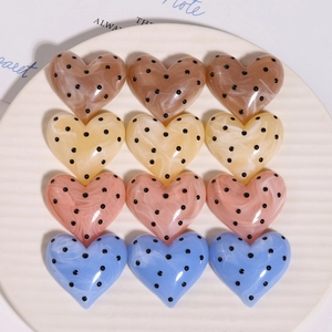 Simpatici Ciondoli a Cuore in Resina Con Trama di Marmo e Pois Accessori per Capelli Fai-da-te per la Creazione di Gioielli Artigianato Donna