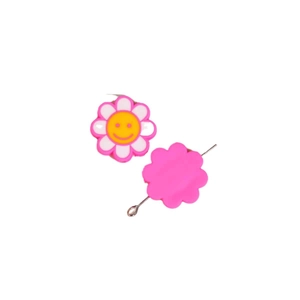 Bunte lächelnde Sonnenblumen-Anhänger für DIY-Schmuck mit rosa Blütenblättern und Gesicht