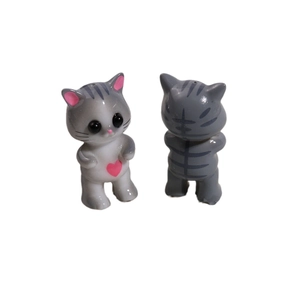 Simpatiche figurine di gatto in resina con cuori rosa per gioielli fai-da-te e capelli