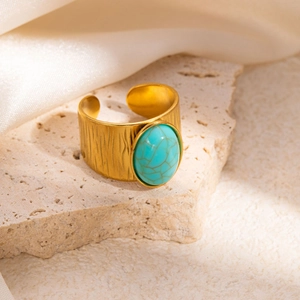 Vintage Ring aus 18k vergoldetem Edelstahl mit ovalem grünen Türkis-Stein besetzt