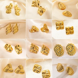 Orecchini a Bottone Vintage in Acciaio al Titanio Irregolari Placcati Oro Geometrici Cuore Fiore Perla Strass Gioielli