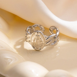 Macro di anello argento con medaglione ovale della Vergine Maria e catena cubana