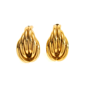 Vintage style thick gold hoop earrings with multi-layer ribbed design for women