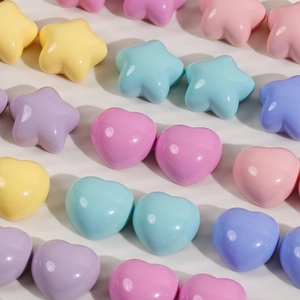 Colorful resin star and heart shapes in macaron tones for DIY jewelry accessories