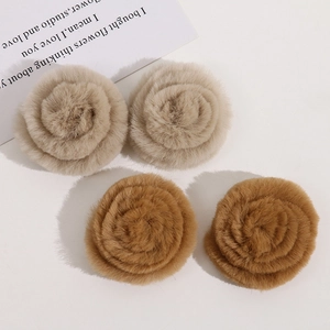 Soft 4cm rabbit fur plush flower clips in beige and camel for DIY accessories