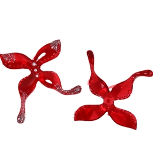 Rode hars vlinder bedeltjes met witte parels voor DIY sieraden maken van accessoires