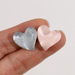 Sweet heart resin charms with aurora pearl finish for DIY jewelry and phone cases
