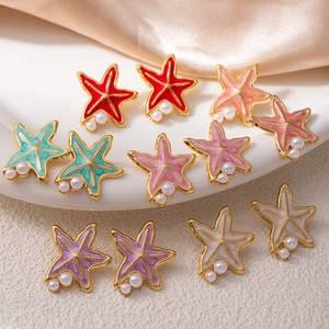 Boucles d'oreilles étoile de mer colorées avec perles et placage en acier inoxydable