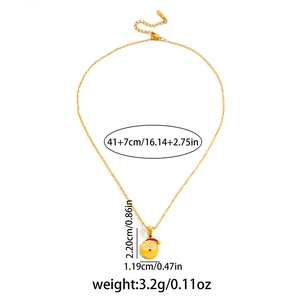 Tableau des tailles du collier pendentif Père Noël doré avec fermoir mousqueton et chaîne