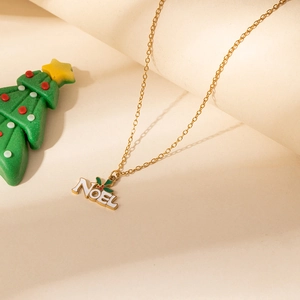 Collier NOEL doré festif avec feuilles de houx et baies rouges sur chaîne