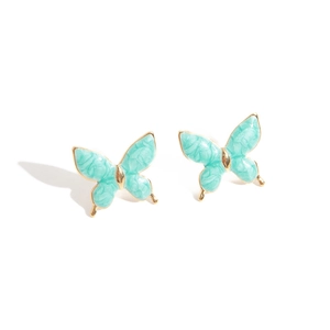 Détails de boucles d'oreilles papillon en émail bleu clair avec élégant bord doré
