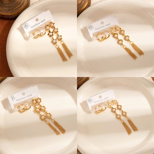 Parure de boucles d'oreilles en acier inoxydable doré avec perles et longs glands
