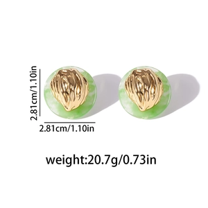 Boucles d'oreilles en résine marbrée verte et relief doré, 2,81 cm pour 20,7 grammes