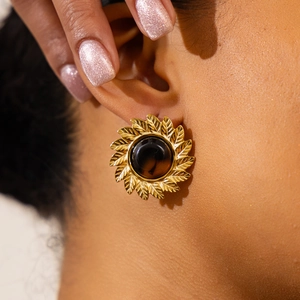 Boucles d'oreilles léopard rétro avec feuilles dorées et centre en résine marron