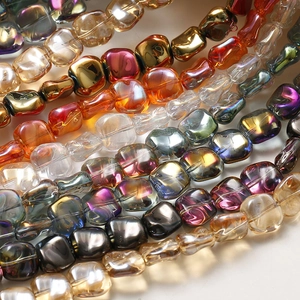 Détails de perles carrées en verre irisées avec trous traversants pour bijoux DIY